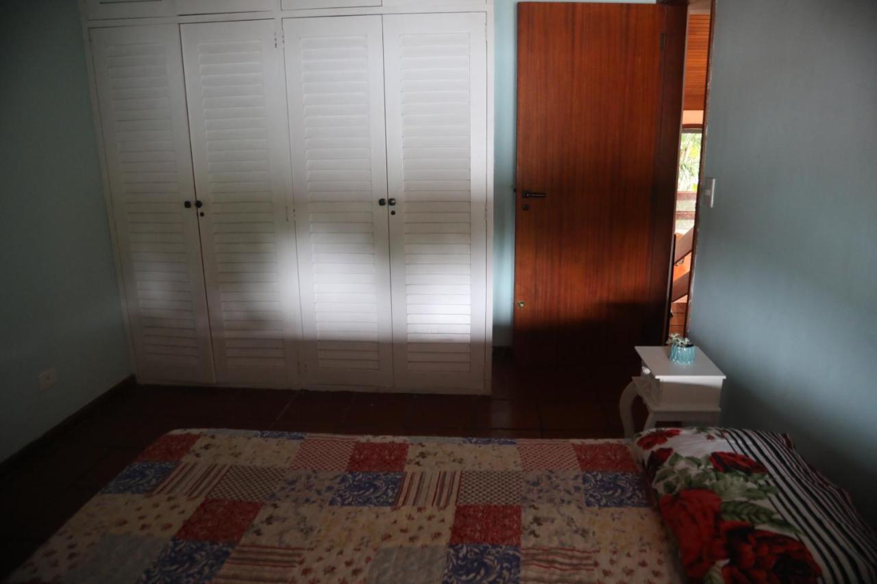 Otima Localizacao! Casa Tulipa, Praia De Pernambuco กัวรูจา ภายนอก รูปภาพ